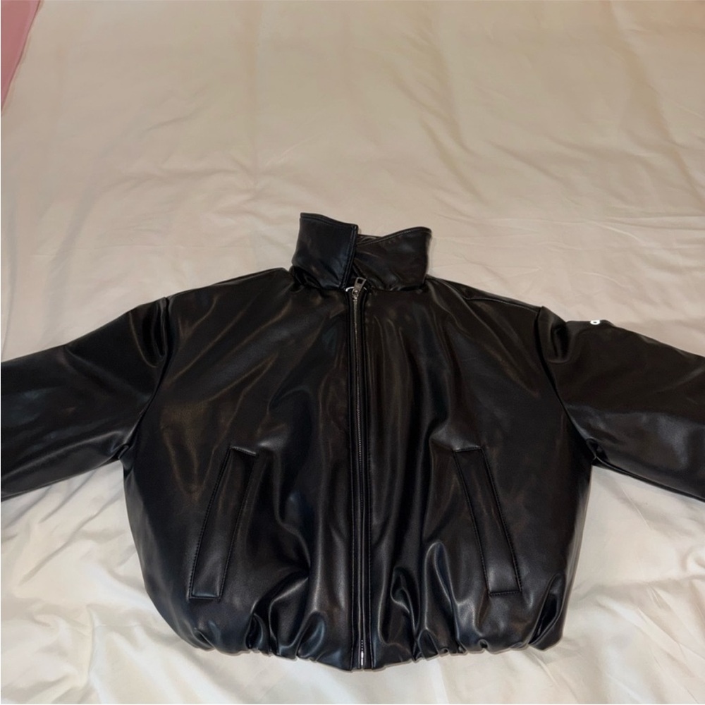 ALO Yoga Black Jacket